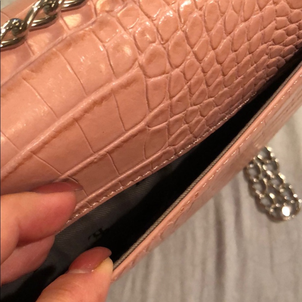 Snob Essentials Bianca Shoulder crossbody purse - Picture 8 of 8